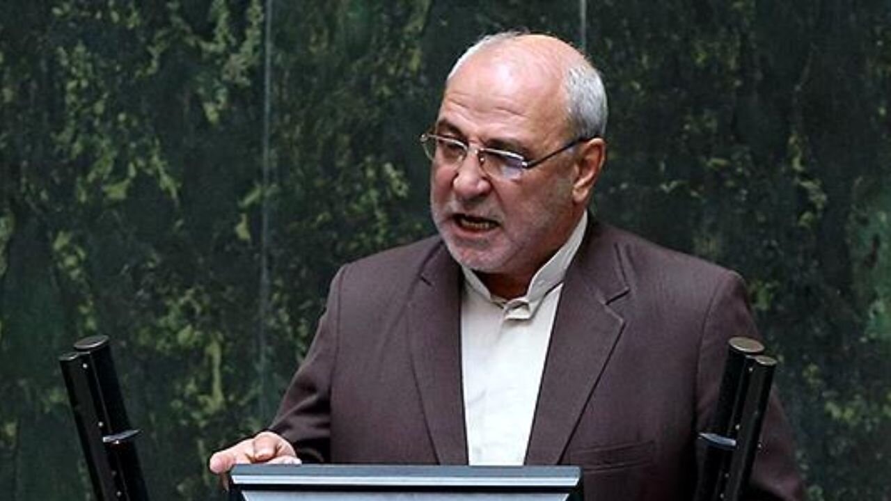 نایب رئیس مجلس: مصوبه بنزینی دولت بررسی می‌شود/ هشدار یک نماینده مجلس درباره ابهام در سهمیه بنزین خودروهای صفر