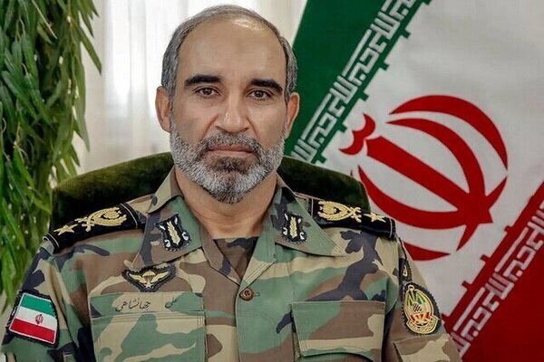 بازدید فرمانده نیروی زمینی ارتش از یگانهای مرکز ۰۷ کازرون/ بیان اقدامات نیروی زمینی ارتش برای مقابله با حمله زمینی احتمالی آمریکا بازدید فرمانده نیروی زمینی ارتش از یگانهای مرکز ۰۷ کازرون/ بیان اقدامات نیروی زمینی ارتش برای مقابله با حمله زمینی احتمالی آمریکا